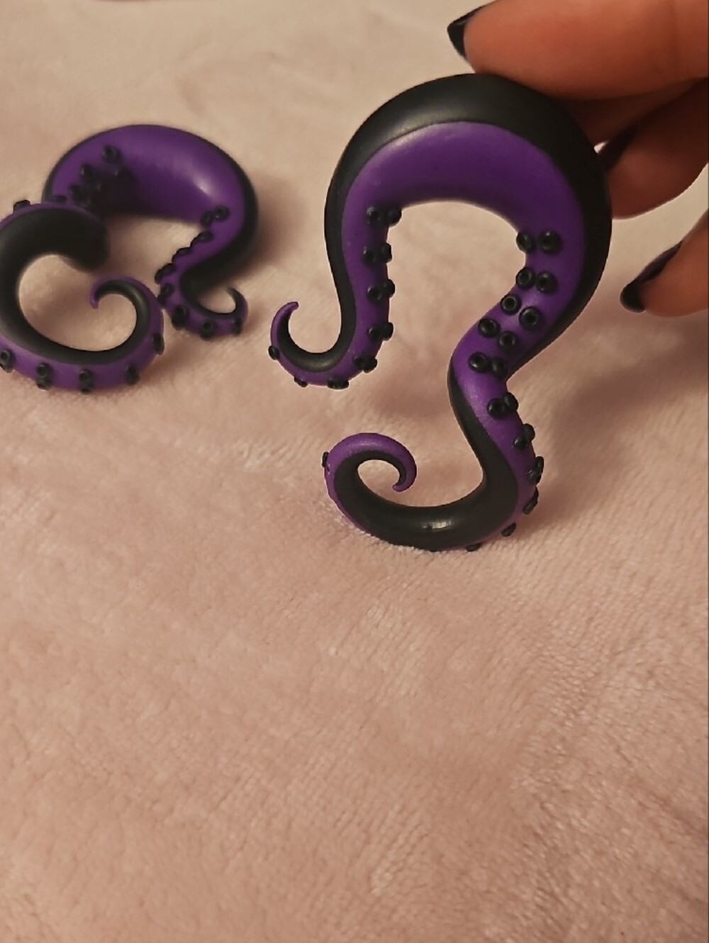 Purple & Black Octopus Tentacle Gauge Earrings - Picture 2 of 3